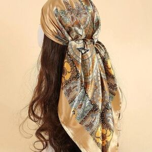 Multi wear silky bandana